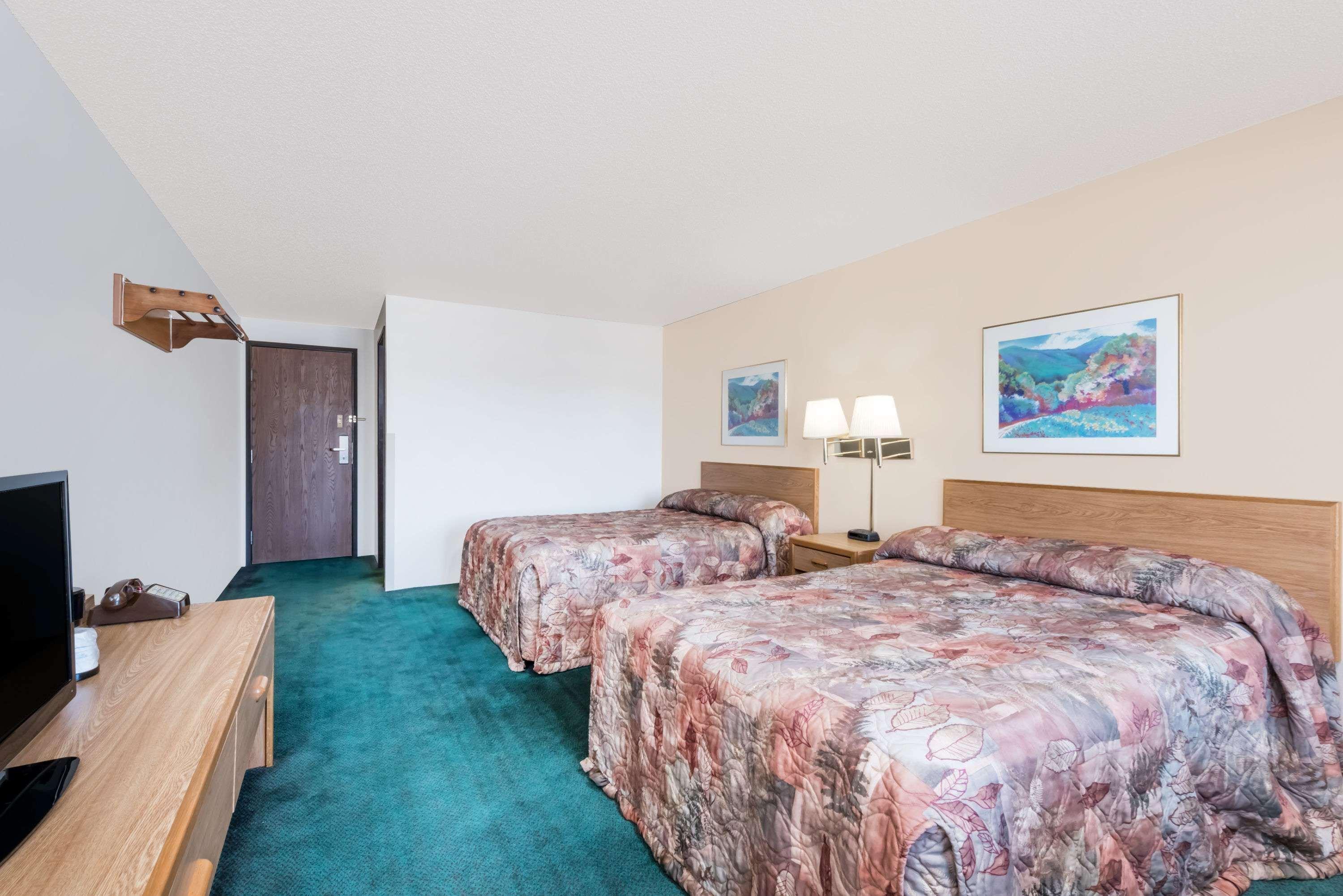 Super 8 By Wyndham Belle Fourche Sd Hotel Kültér fotó